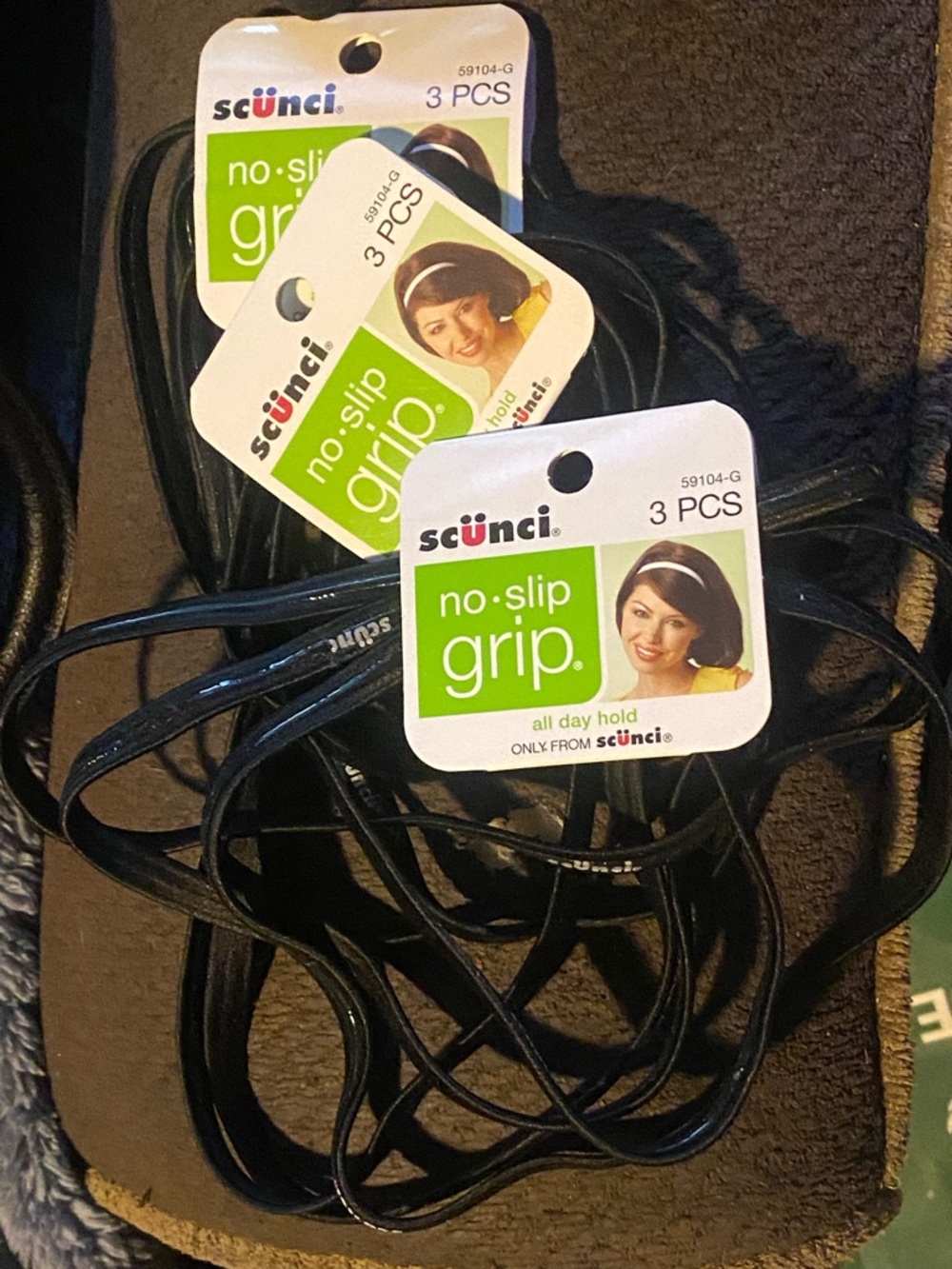 scünci BUNDLE (2)  No-Slip Grip Black Headbands 3 Pack
